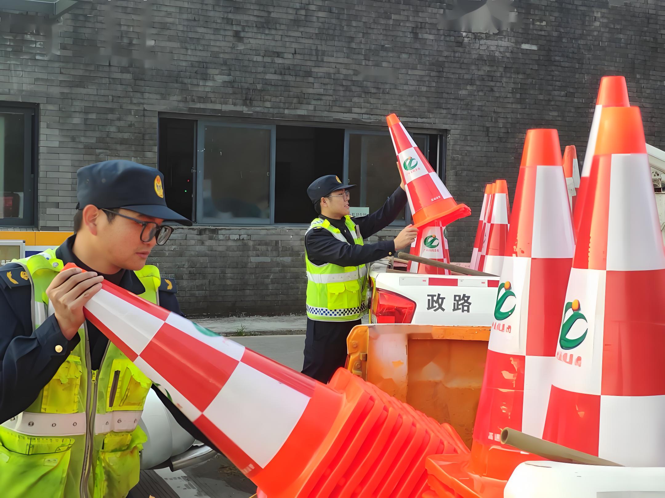 海南公路反光背心采購標(biāo)準(zhǔn)：質(zhì)量規(guī)范與執(zhí)行要求