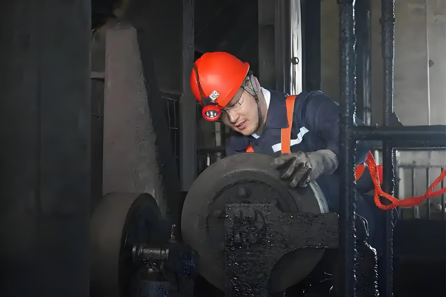 煤礦安全帽價格機制的多維度分析